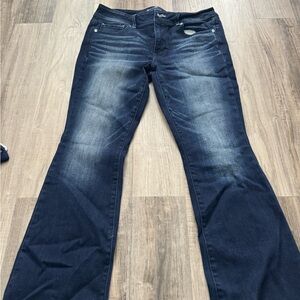 American Eagle Super Stretch Blue Jeans